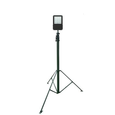 Мачта переносная телескопическая облегченная 4,5 м. с прожектором 120Вт.