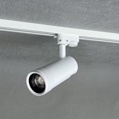 Трековый светодиодный светильник с изменяемым углом 20Вт.